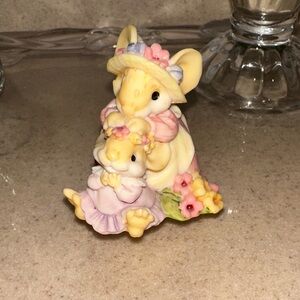 Ganz Little Cheesers Mother and Daughter mouse figurine (Style 05121).